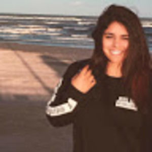 Meet your Posher, Aisha